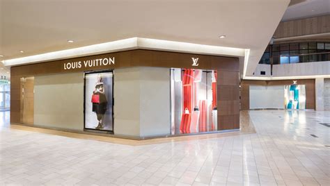 louis vuitton chicago northbrook|louis vuitton northbrook.